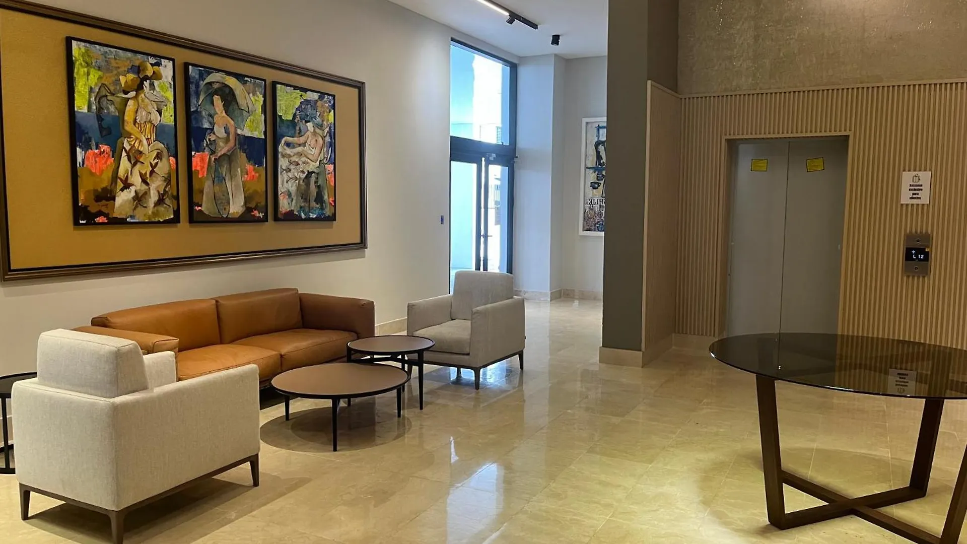 New Luxury 2Br King Bed, Gym, & Pool In The Heart Of Santo Domingo Lägenhet